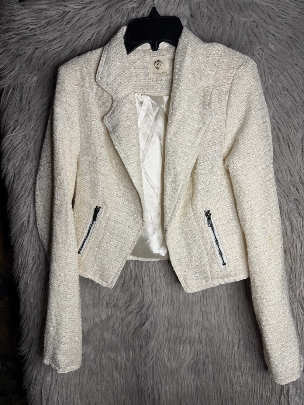 White Tweed Zip-Pocket Women's Jacket